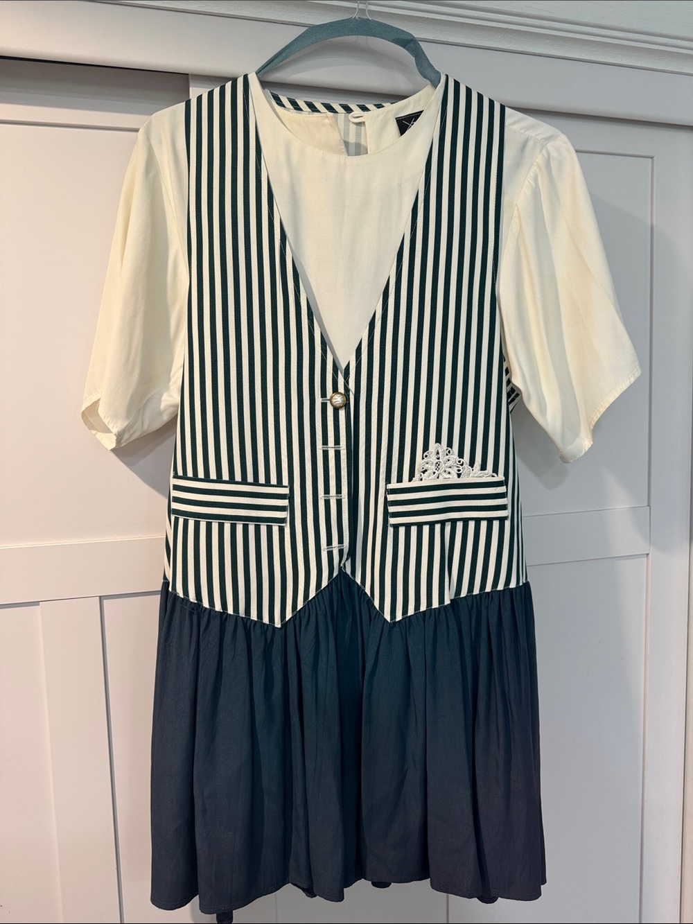 Vintage Striped Vest pleated Dress with Cream Top xtrmz